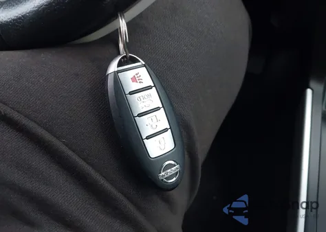 2017 Nissan Sentra Sv из США, поврежденный, VIN 3N1AB7AP0HY268148